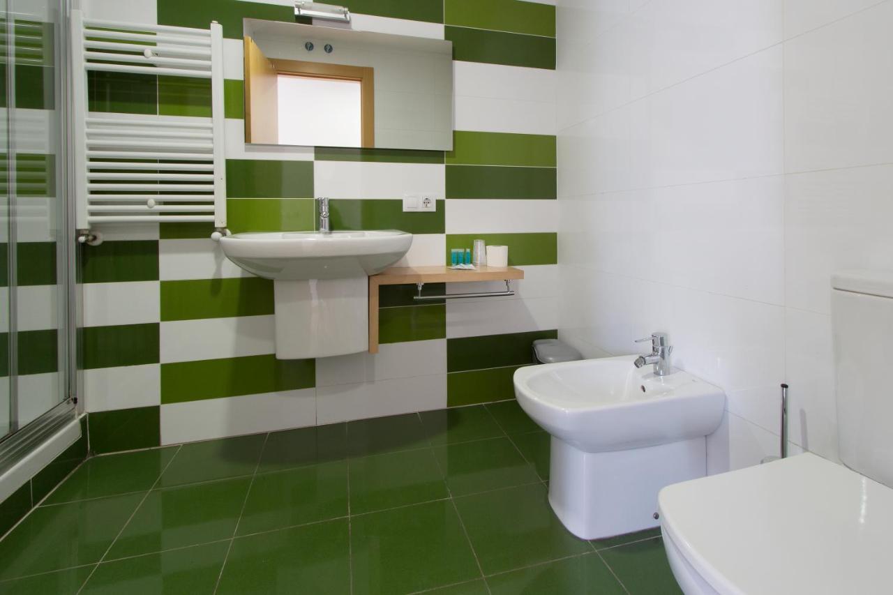Hostal La Numantina Logroño Exteriör bild