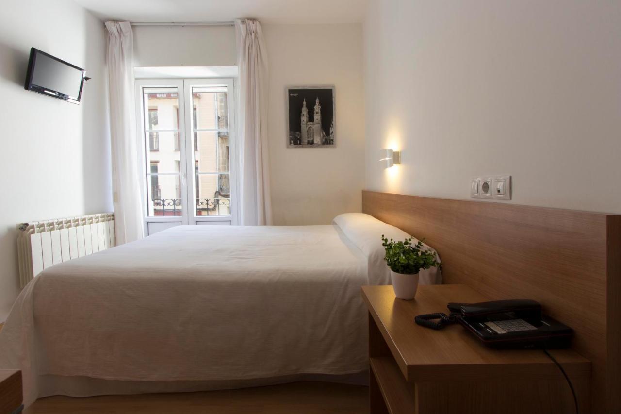Hostal La Numantina Logroño Exteriör bild
