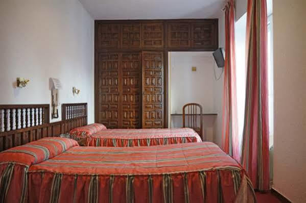Hostal La Numantina Logroño Exteriör bild